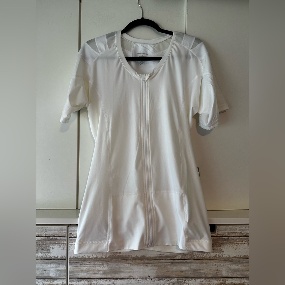Alignmed Postural Fitness White Zip-Up Top